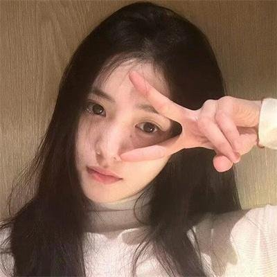 闭上眼睛活着很容易
